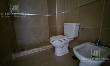 Depto en ALQUILER - 1 dormitorio y 2 balcones al frente