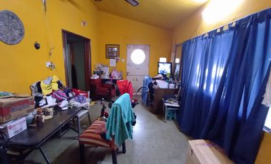 Chalet  en  venta en dos lotes en G. Catan