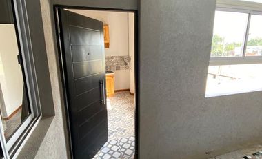 Departamento en Eduardo Gutierrez 820 Lamadrid