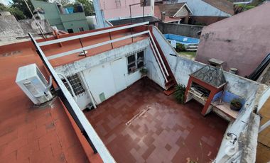 Casa en Venta en Villa Ballester - Cuatro Ambientes