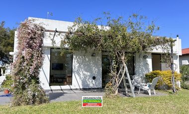 Casa en venta Barrio Los Bretes Colón
