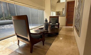 Renta casa Interlomas , jardin