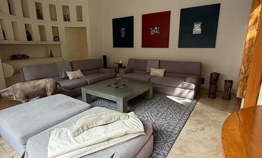 Renta casa Interlomas , jardin