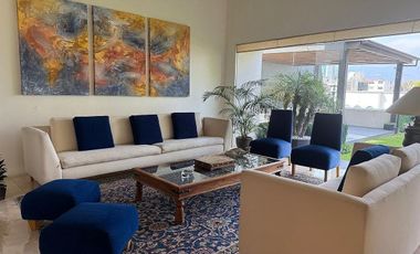 Renta casa Interlomas , jardin