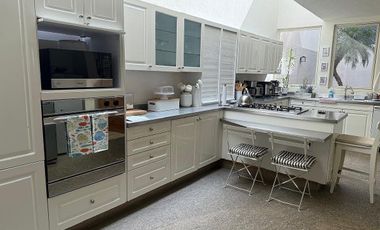 Renta casa Interlomas , jardin