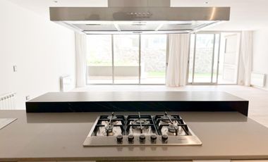 VILLA BELGRANO - Dpto. de categoría en Milnuevediez - Planta Baja c/patio - 2 DORM. 2 COCH.