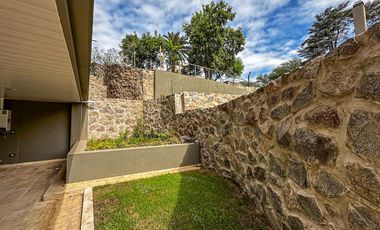 VILLA BELGRANO - Dpto. de categoría en Milnuevediez - Planta Baja c/patio - 2 DORM. 2 COCH.