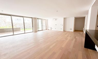 VILLA BELGRANO - Dpto. de categoría en Milnuevediez - Planta Baja c/patio - 2 DORM. 2 COCH.