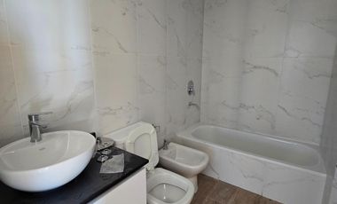 Venta Dpto 2 Dormitorios con cochera - Av. San Juan 1100 - Edificio Kuref - Neuquén Capital