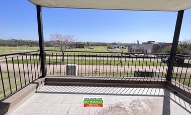Duplex en Barrio Los Bretes Colón
