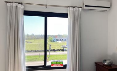 Duplex en Barrio Los Bretes Colón