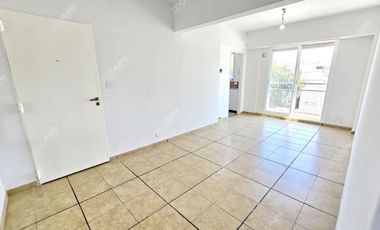 Balbin 4500 Saavedra - 3 AMB Luminoso Frente Parque Sarmiento - SUM Lavadero Comun y Balcon Frances