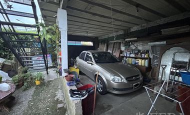 Venta de casa 4 ambientes con cochera en Berazategui