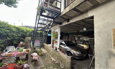 Venta de casa 4 ambientes con cochera en Berazategui