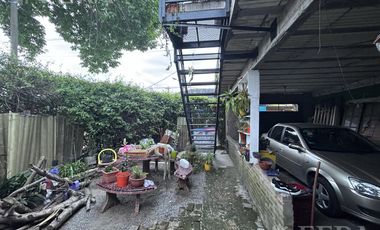 Venta de casa 4 ambientes con cochera en Berazategui