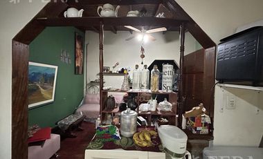 Venta de casa 4 ambientes con cochera en Berazategui