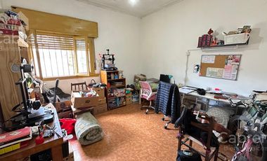 Venta PH de 2 dormitorios y jardin, en La Plata