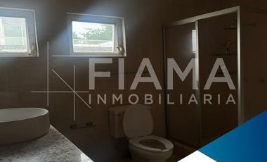 AMPLIA CASA EN RENTA, FRACC. PUERTA DEL SOL, XALISCO, NAY. (G)