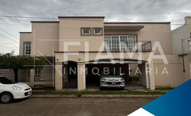 AMPLIA CASA EN RENTA, FRACC. PUERTA DEL SOL, XALISCO, NAY. (G)