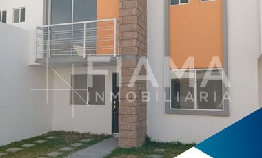 CASA EN RENTA , FRACC. VALLE MAGNO, TEPIC, NAY. (RS)