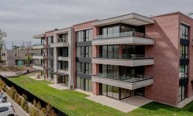 Venta Departamento 3 ambientes en Lomas de San Isidro