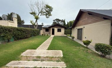 Complejo de cabañas en Los Acantilados