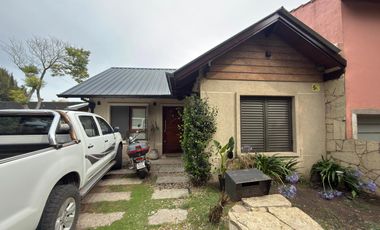 Complejo de cabañas en Los Acantilados