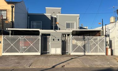 CASA/DUPLEX EN VENTA - MERLO