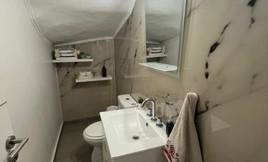 CASA/DUPLEX EN VENTA - MERLO