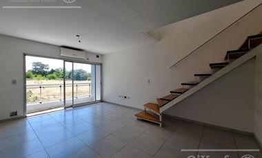 Departamento duplex en venta y alquiler 2 amb Altos de Hudson 2, Hudson, Berazategui. Apto crédito
