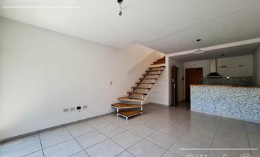 Departamento duplex en venta y alquiler 2 amb Altos de Hudson 2, Hudson, Berazategui. Apto crédito