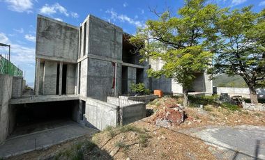 CASA EN VENTA, OBRA GRIS, LOMA BLANCA, SAN PEDRO GARZA GARCIA, N.L.