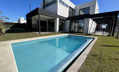 Casa en Brisas de Adrogué