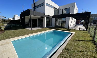 Casa en Brisas de Adrogué