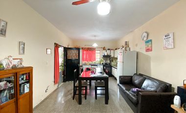 Casa 4 dormitorios en  Barrio Ludueña