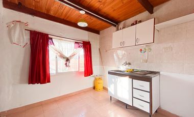 Casa 4 dormitorios en  Barrio Ludueña