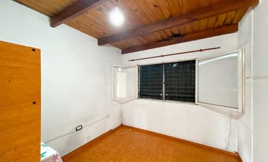 Casa 4 dormitorios en  Barrio Ludueña