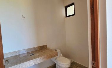 Townhouse /VENTA  a 100 mt del mar, en San Benito, Dzemul. Mèrida.