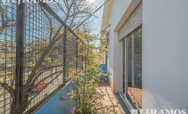 Departamento/PH en venta 4 dormitorios -  APTO CRÉDITO