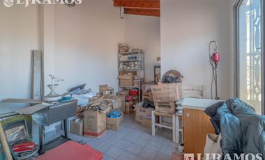 Departamento/PH en venta 4 dormitorios -  APTO CRÉDITO