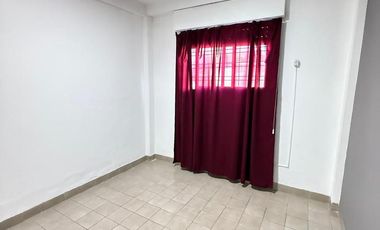 Amplio departamento de 3 dormitorios en PB en VENTA en Muñecas al 1400, Zona Norte, SMT