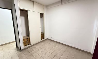 Amplio departamento de 3 dormitorios en PB en VENTA en Muñecas al 1400, Zona Norte, SMT