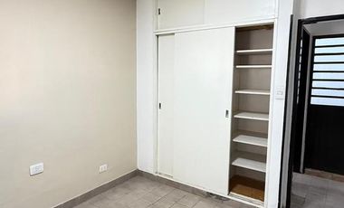 Amplio departamento de 3 dormitorios en PB en VENTA en Muñecas al 1400, Zona Norte, SMT