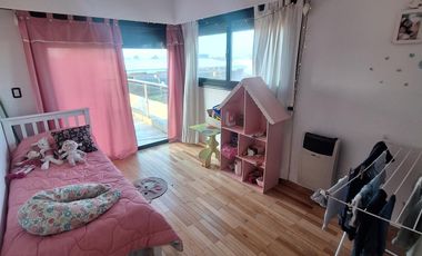 CASA EN VENTA EN ZONA NEBEL