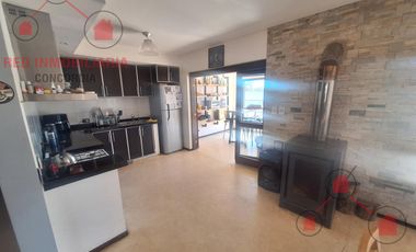 CASA EN VENTA EN ZONA NEBEL