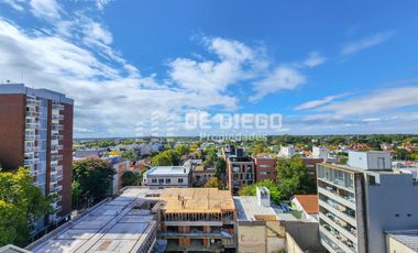 Apto crédito! En venta departamento piso en torre 4 ambientes, 2 cocheras San Fernando centro