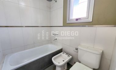 Apto crédito! En venta departamento piso en torre 4 ambientes, 2 cocheras San Fernando centro