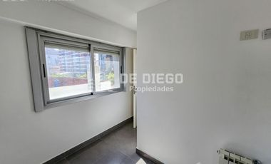 Apto crédito! En venta departamento piso en torre 4 ambientes, 2 cocheras San Fernando centro