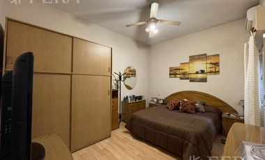 Venta casa 3 ambientes con cochera en Wilde (30311)