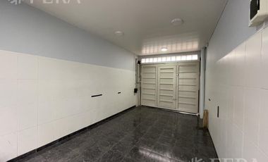 Venta casa 3 ambientes con cochera en Wilde (30311)